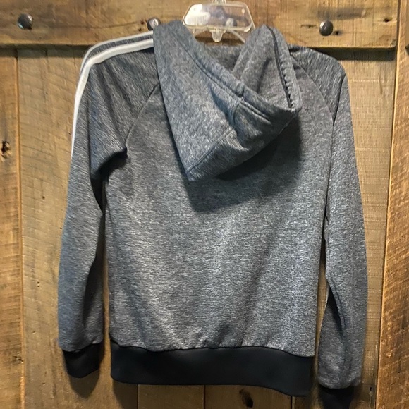 Adidas jacket - Picture 3 of 4